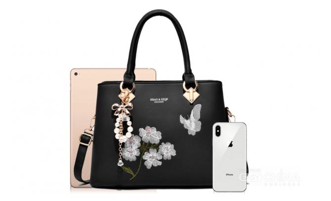 Фото товара Женские сумки оптом в ассортименте Фото товара Женские сумки оптом в ассортименте